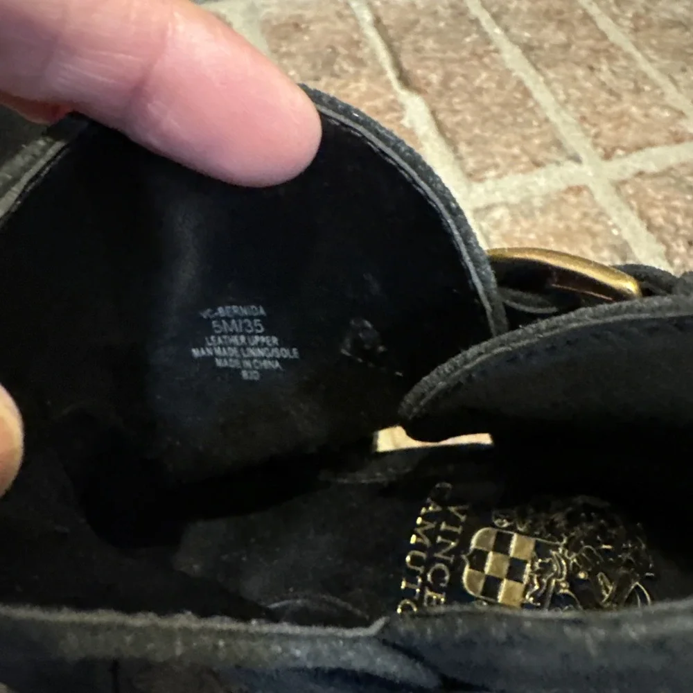 Vince Camuto vince camuto